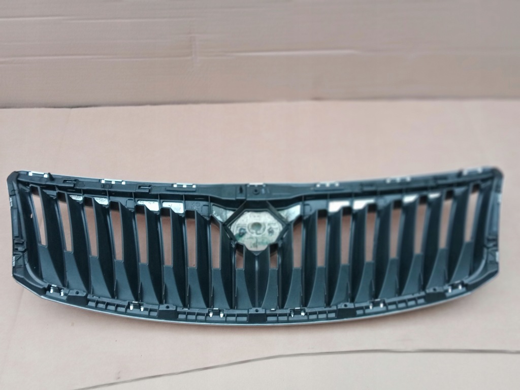 фото №6, Skoda octavia 2 ii решётка радиатора решётка радиатора 1z0853651c