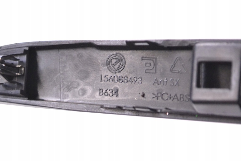 фото №5, Alfa romeo giulietta 2011 rhd передні ліва двері молдинг декоративна