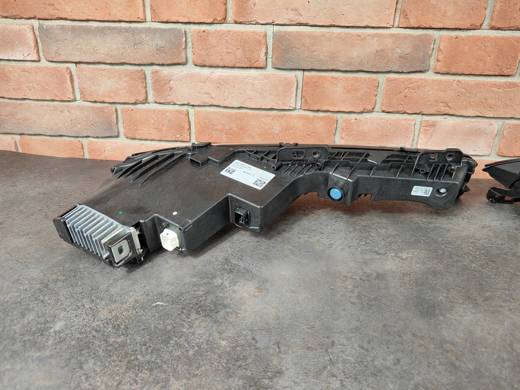 фото №12, Лампы лампа передняя левая + правая crystal svarovski led bmw 7 g70 i7