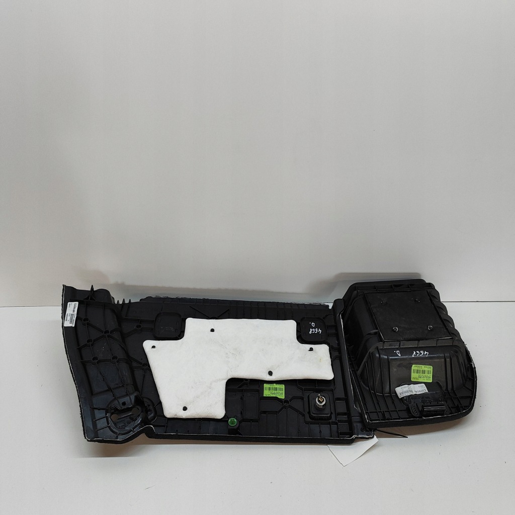 фото №6, Bmw x6 f16 2014 правая сторона обшивка / обивка / багажника