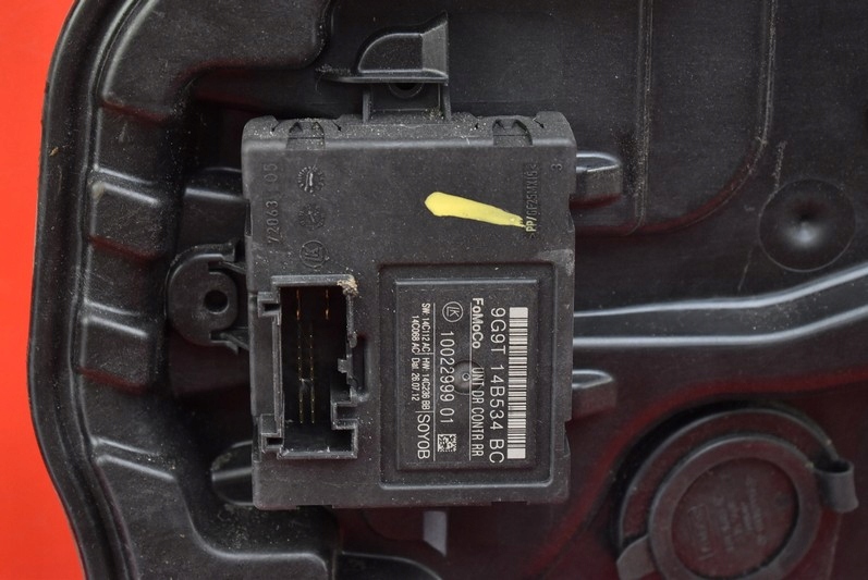 фото №7, Підйомник скло правий задня volvo xc60 1 i 11r