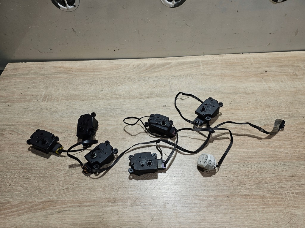 Mercedes-benz c w203 жгут трубопровод / кабели отопителя 2038301215 с Разборки