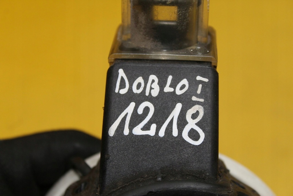 фото №9, Крышка заливной топлива 1.9 jtd doblo i