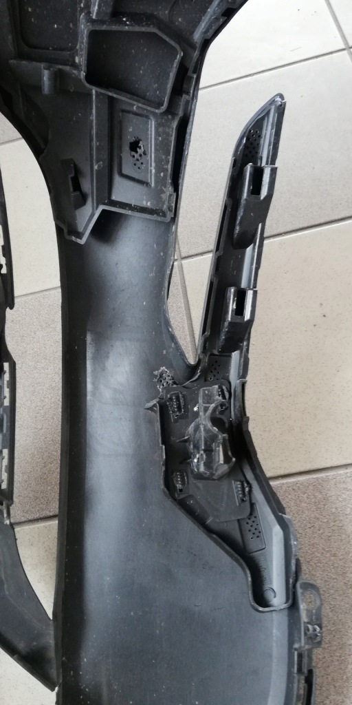 Бампер перед передній renault megane iv оригінал в Україні