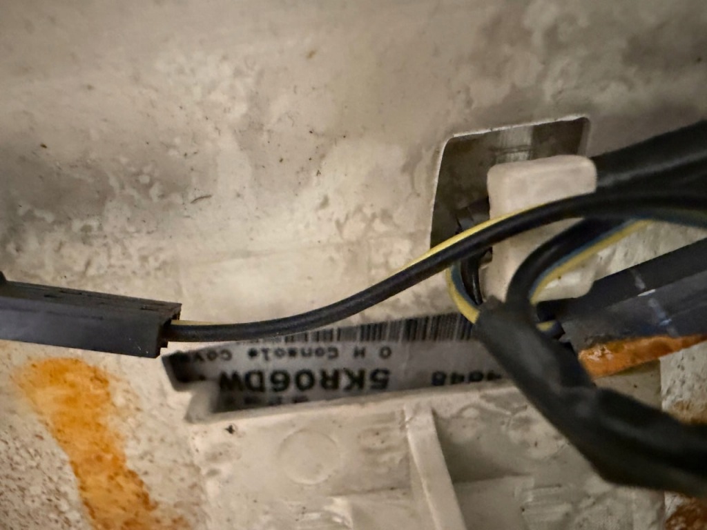 Монитор дисплей потолочный chrysler town and country / grand voyager Киев