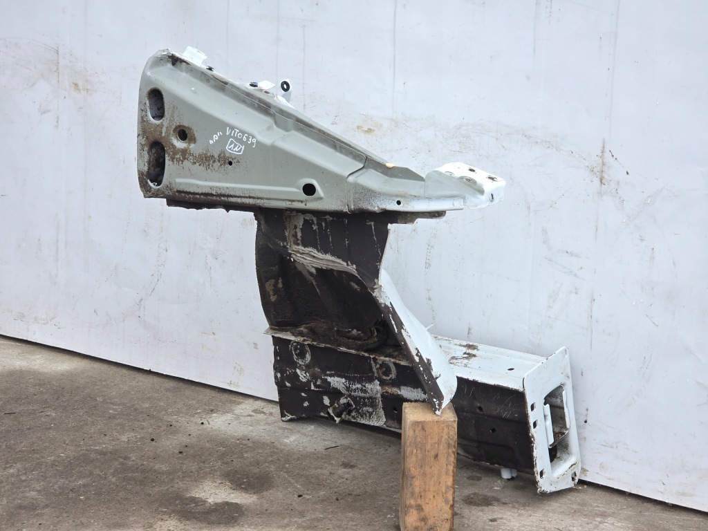 фото №7, Vito w639 10-14 lift обшивка праве чверть права підкрилок лонжерон 1n