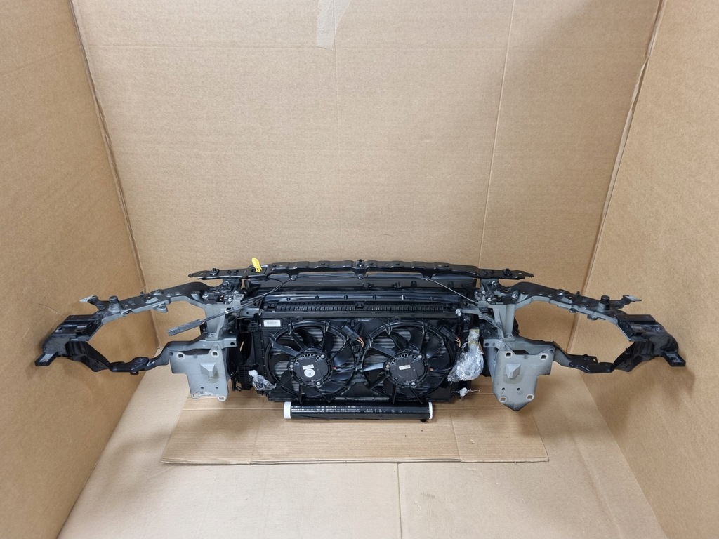 фото №7, Polestar 2 kompletny pas передний радиатор