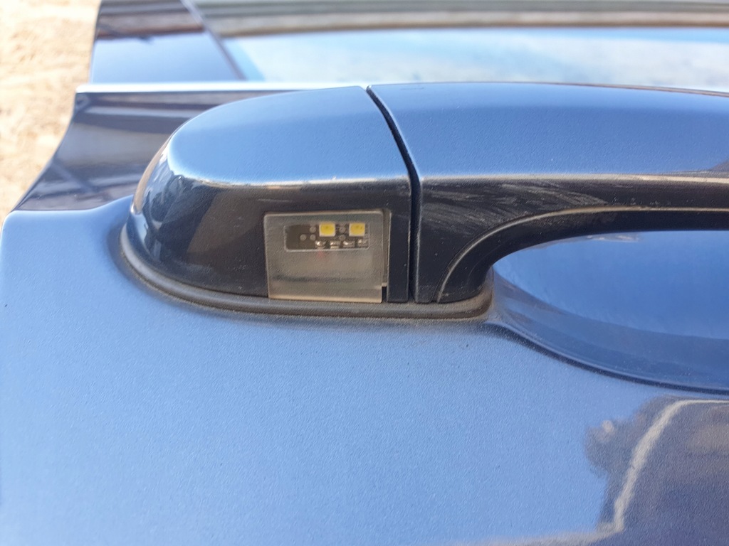 фото №11, Bmw x5 e70 двері правий перед нефарбований ładne лак a68