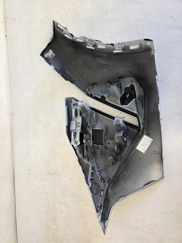 Бампер правая  перед peugeot 408 2 22- 9844514980 Оригинал