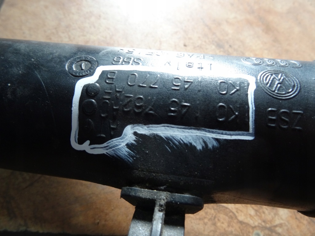 фото №6, Vw golf v 1.9 труба шланг интеркулер 1k0145770b