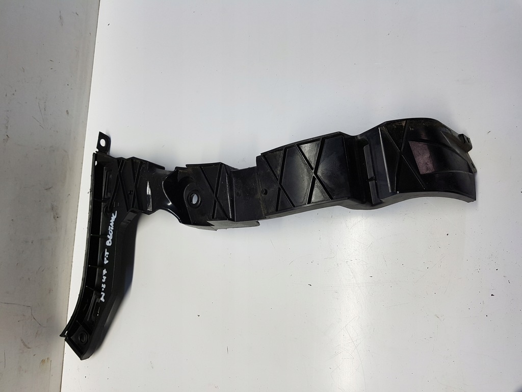 фото №1, Mercedes w247 напрямна кронштейн праве задня