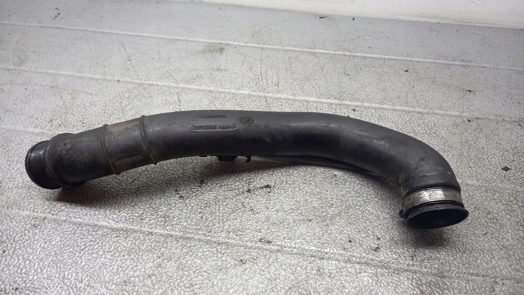 фото №1, Труба интеркулер mitsubishi space star 1.9did 01