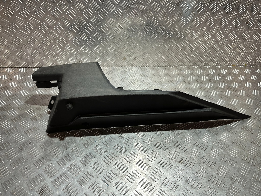 фото №1, Захист стійка обшивка багажника правий задня renault arkana 20-