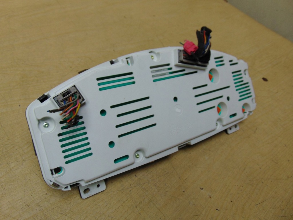 фото №11, Счетчик приборная панель kia sportage ii 2.0 crdi 94003-1f421