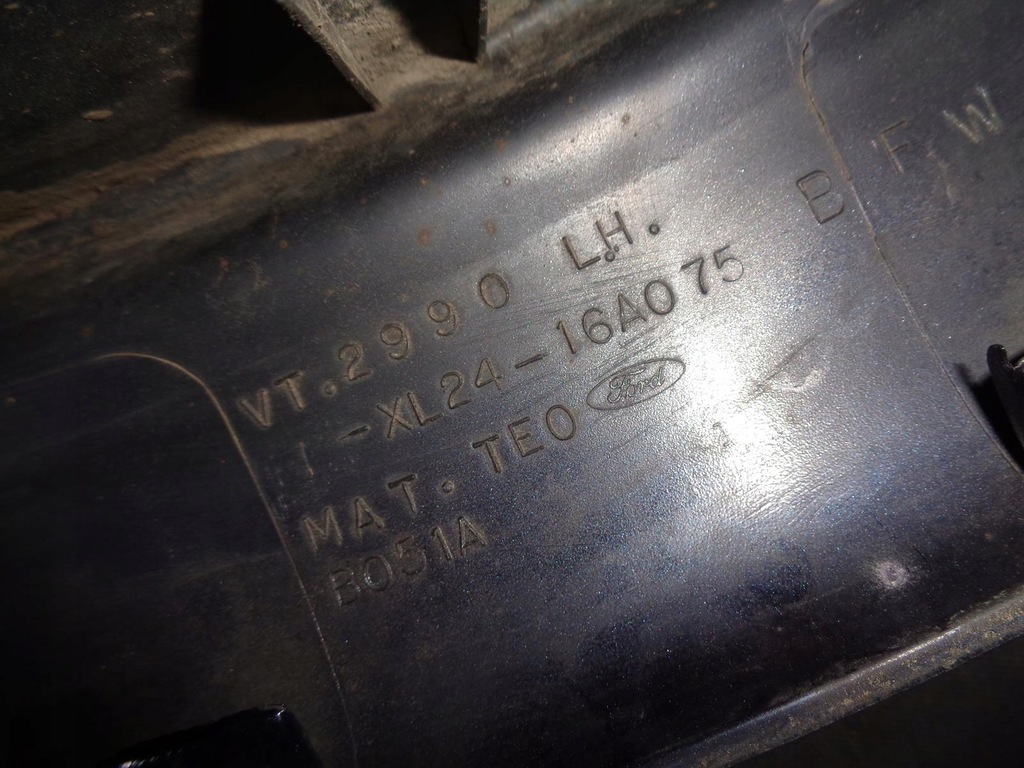 фото №8, Ford explorer 99-01 молдинг крыла левая перед org