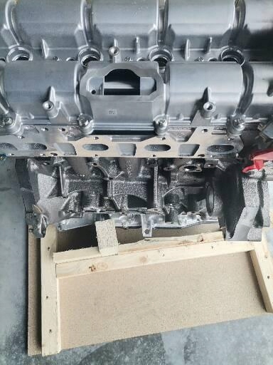 Двигун ford ranger raptor 3 2.0 tdci новий 19 новий оригінальний Доставка