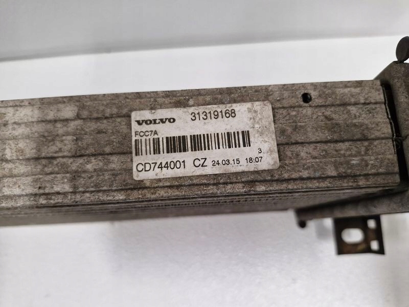 Volvo v40 2 2 1.6 d інтеркулер радіатор повітря 31319168 Недорого