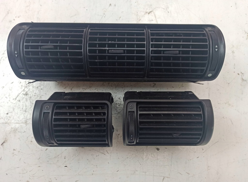 фото №1, Решітка обдув audi a4