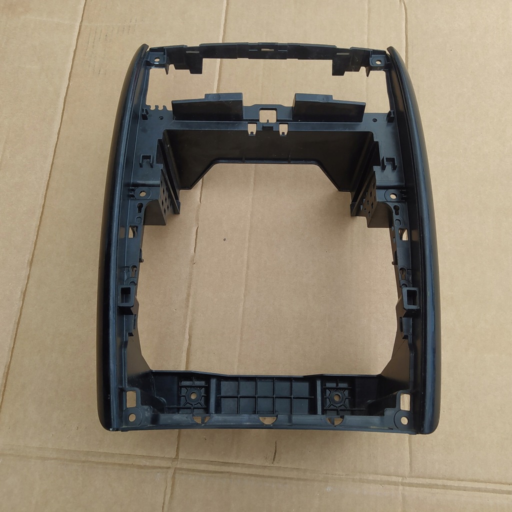 фото №1, Mercedes a klasa w169 рамка каркас радіо панель приладів