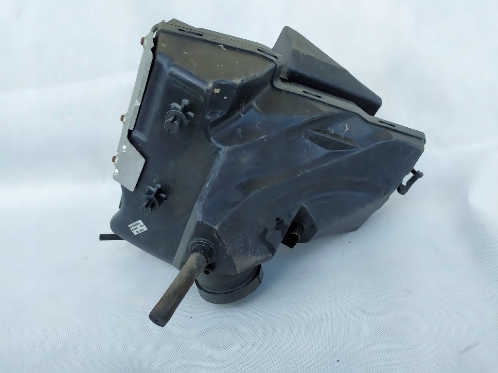фото №5, Корпус фильтра воздуха audi a4 b8 8k0133835ad