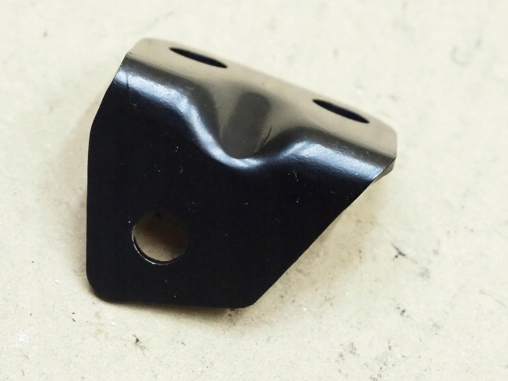 фото №10, Кронштейн audi r8 420 805 334