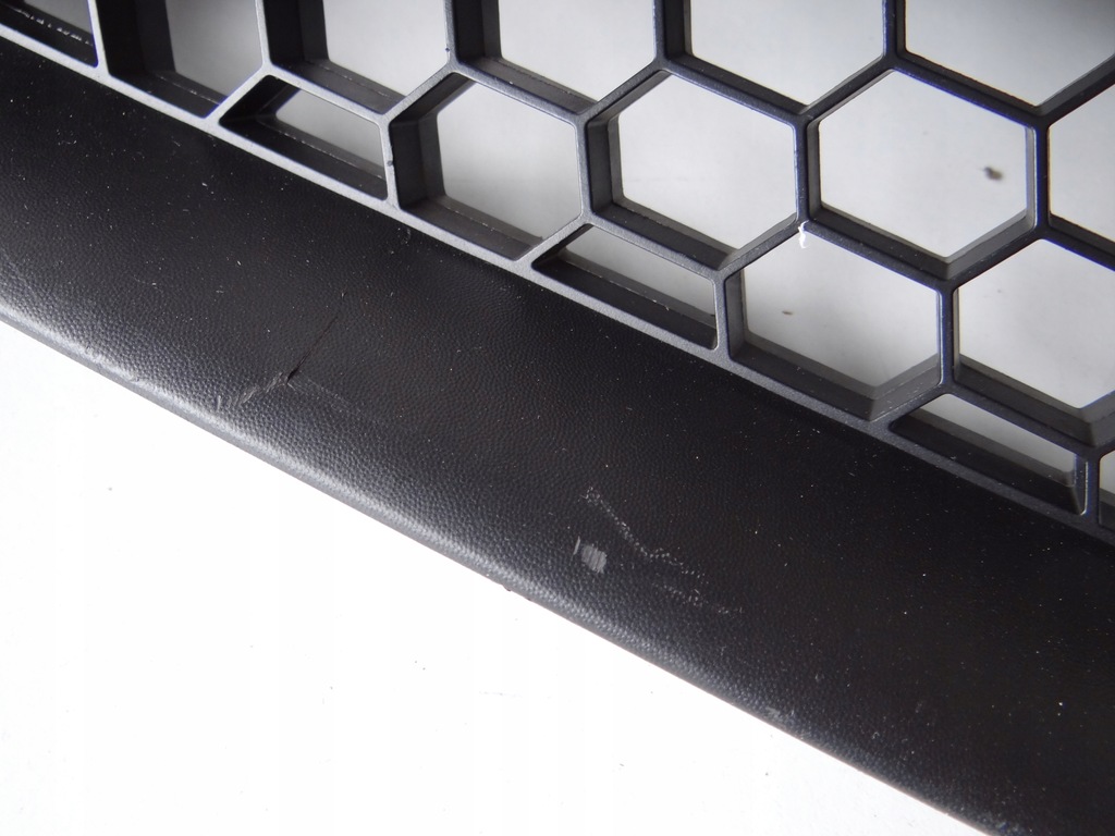 фото №9, Решётка радиатора решётка радиатора dacia sandero logan 623103971r