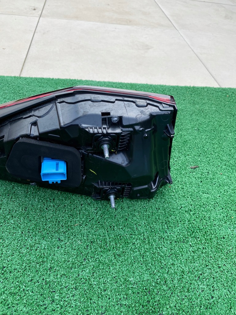 фото №14, Audi s8 a8 d5 лампа задня led 4n0945095m