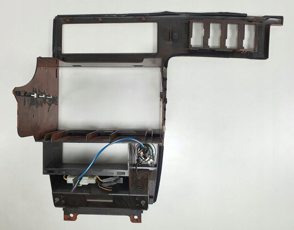 фото №9, Рамка защита радио dekor консоли drewno volvo v90