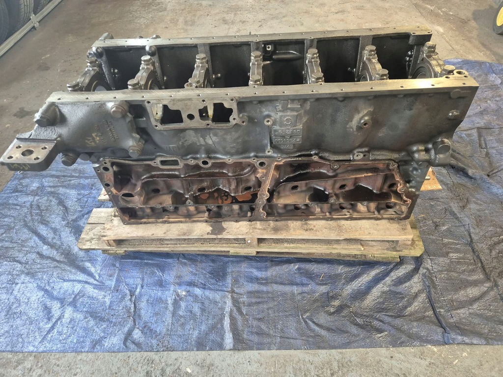 фото №1, Блок двигателя dc13 148 l01 450 km scania 2019