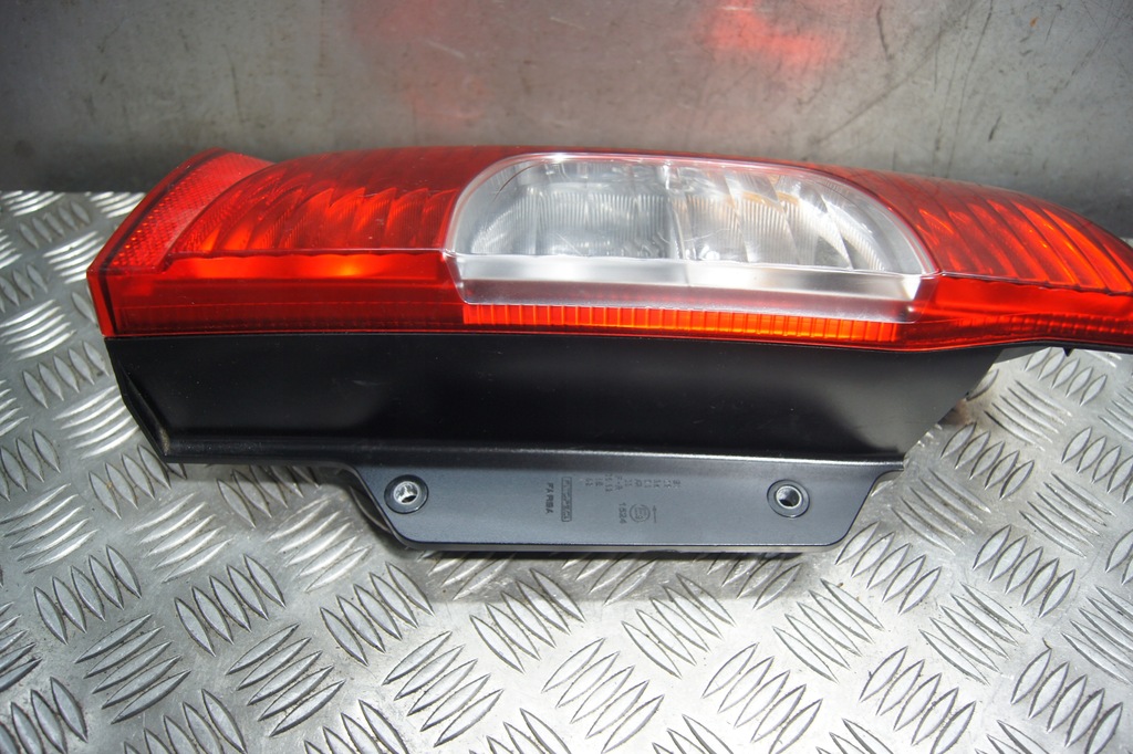 фото №8, Лампа задняя левая fiat fiorino citroen nemo