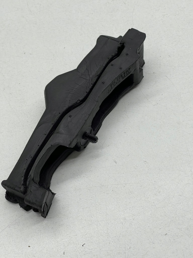 фото №10, Audi a6 c7 шумоизоляция пена крыла верхний правая