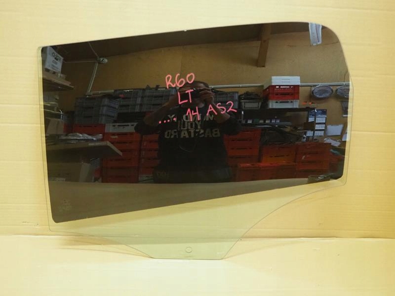 фото №1, Стекло дверь 2014 левый задняя mini r60 countryman