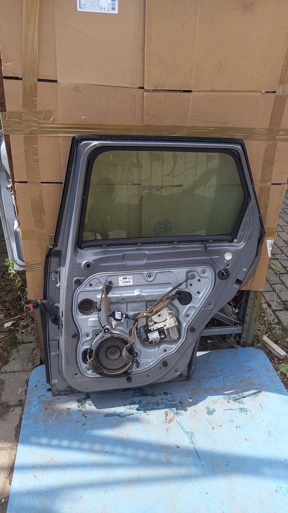 фото №13, Дверь задняя задние правое volvo v50 04-12r