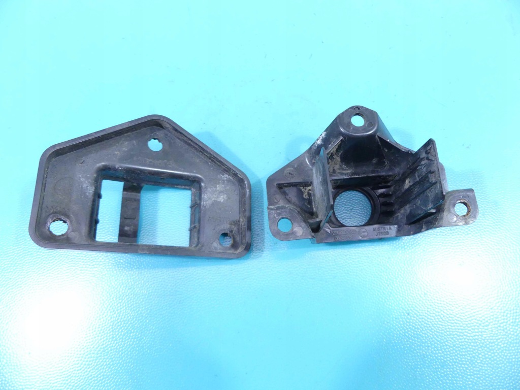 фото №4, Корпус кронштейн камеры перед volvo v60 i