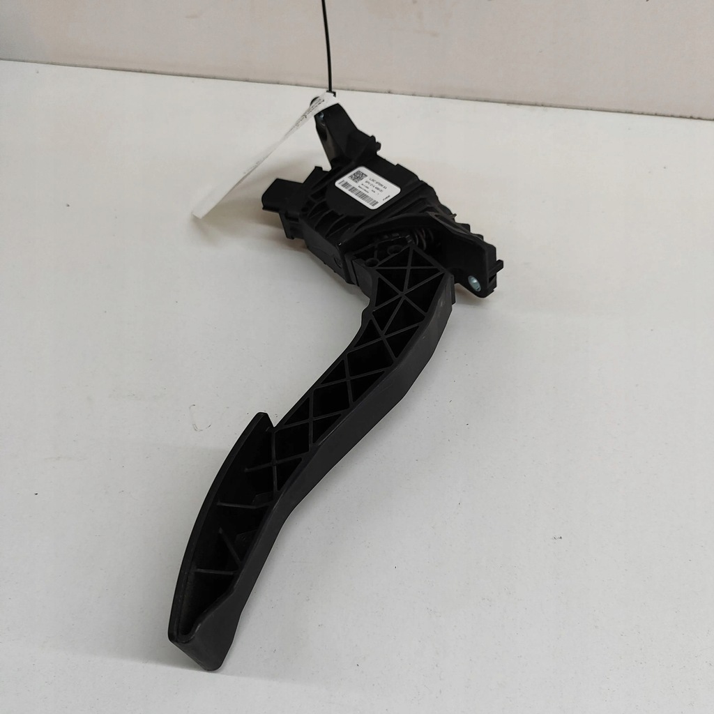 фото №5, Ford mustang mach-e 2020 педаль газа / ускорения