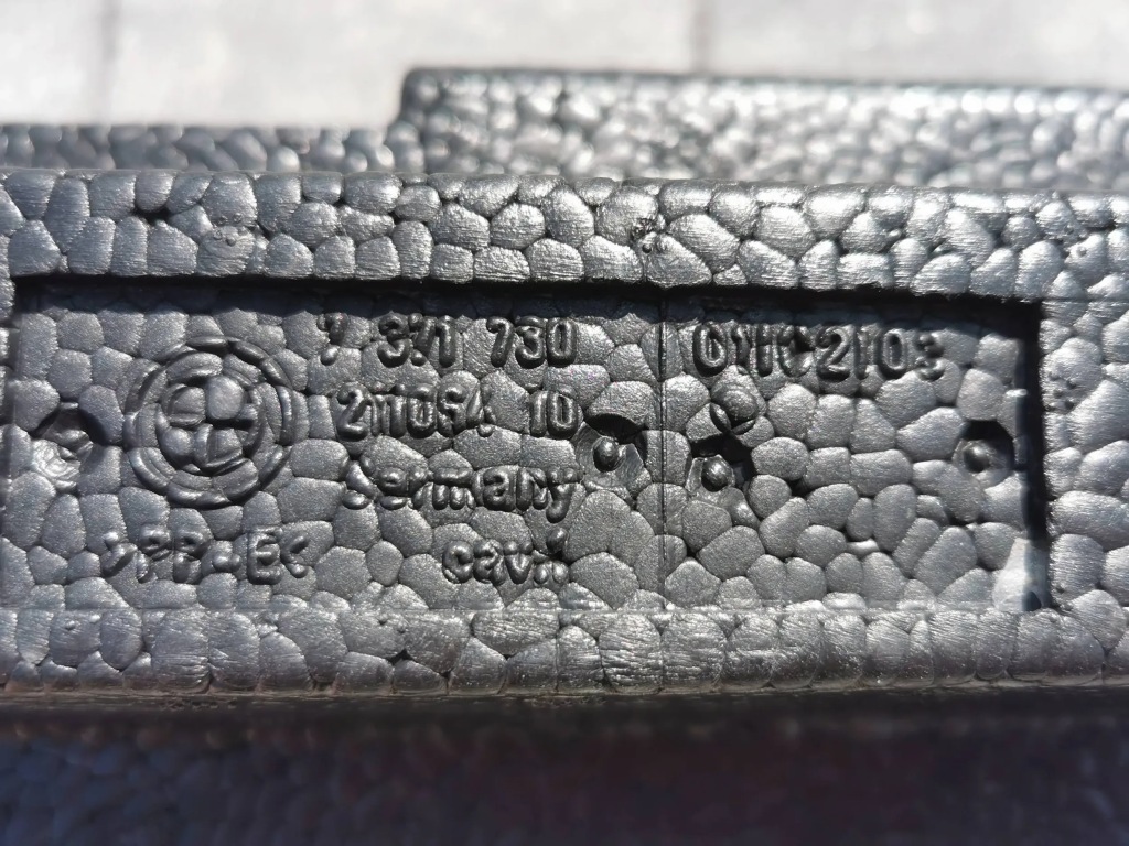 Абсорбер, піна бампера передній bmw 1 f20/f21 рестайлінг  2.288 Київ