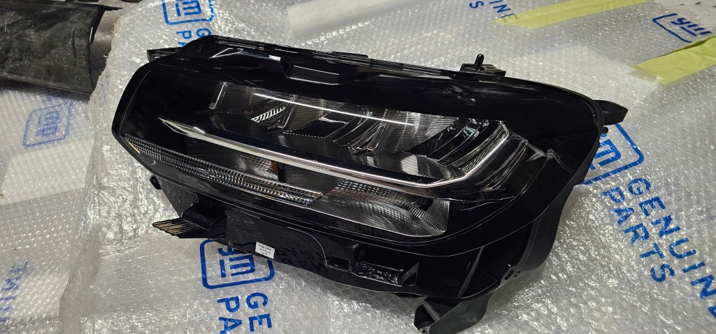 Купить Фара левый перед led toyota proace city рестайлинг  23- оригинал 9854104980