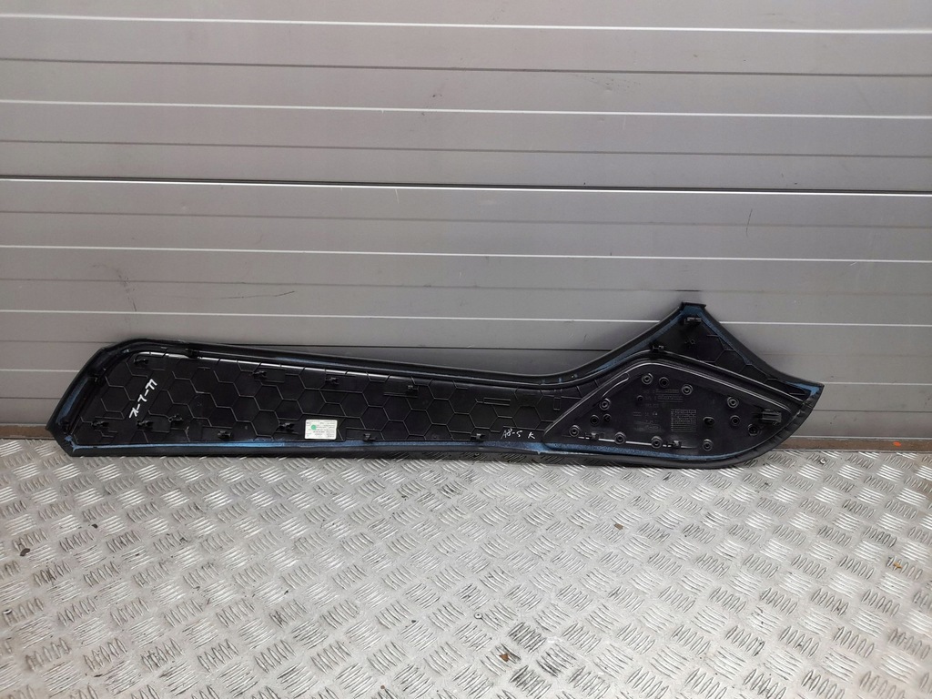 фото №8, Audi a8 s8 d4 4h 2015 перед сторона левая защита боковая туннель среднего