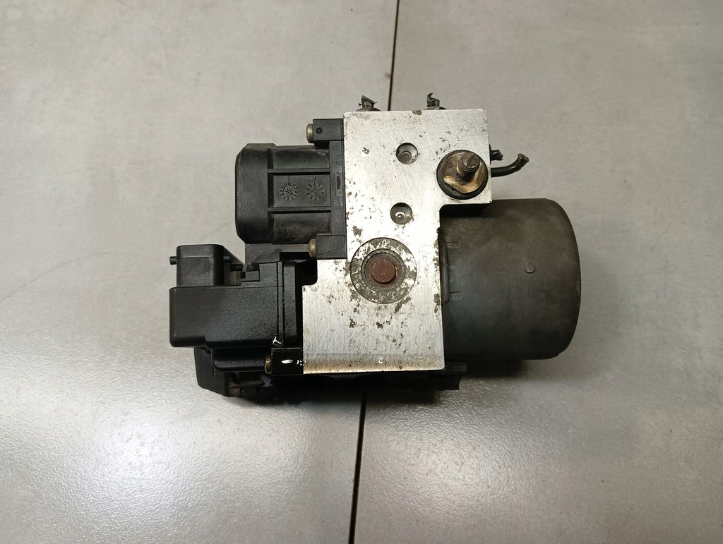 фото №1, Насос abs space star 1.3 mr475697