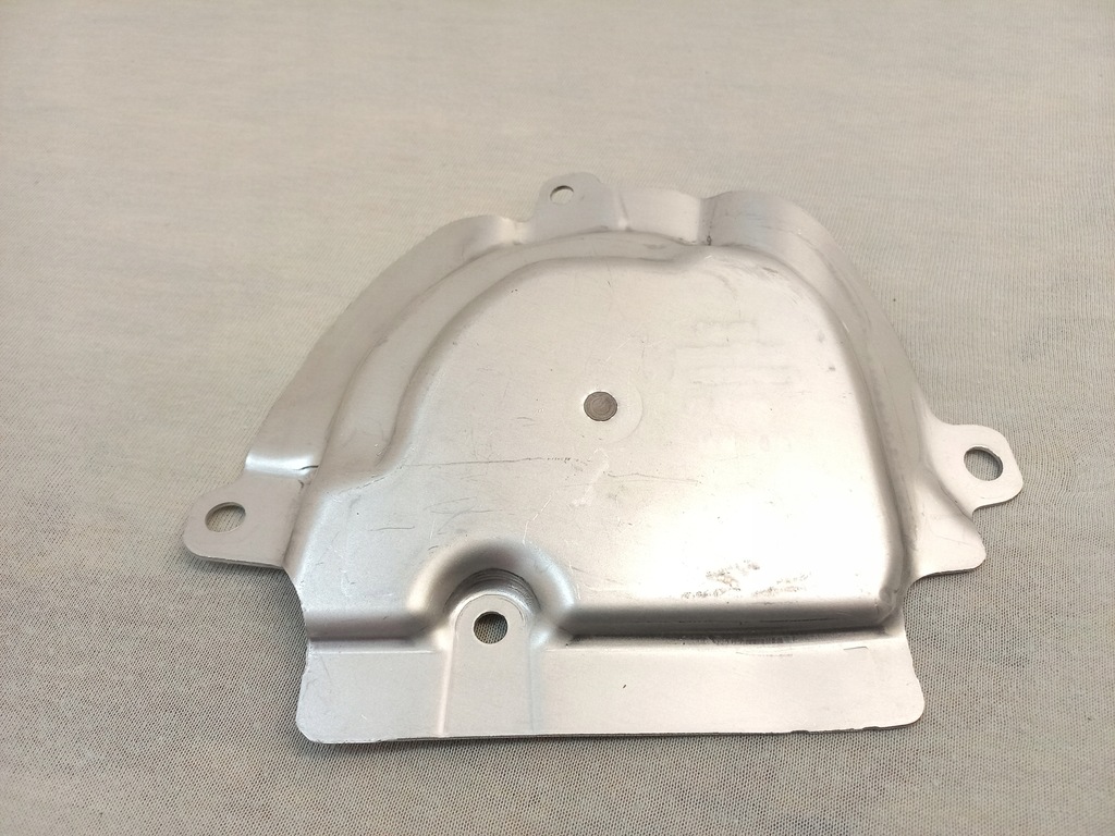 фото №1, Накладка заглушка подкрылок защита audi a4 a5 правая