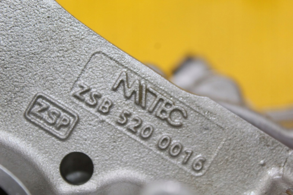 фото №12, Насос масла aston martin 5.2 b v12 twin turbo db11 hy53-6621-ab