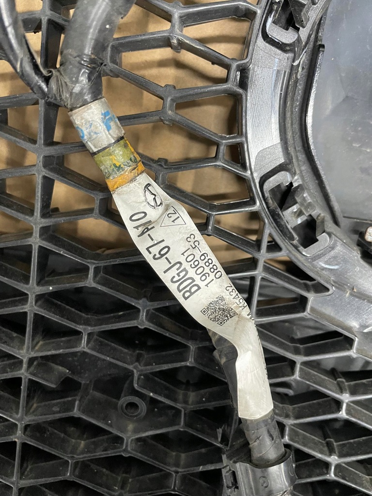 фото №13, Mazda 3 bp 19- решітка радіатора бампера камера електропроводка pdc bckn-50711