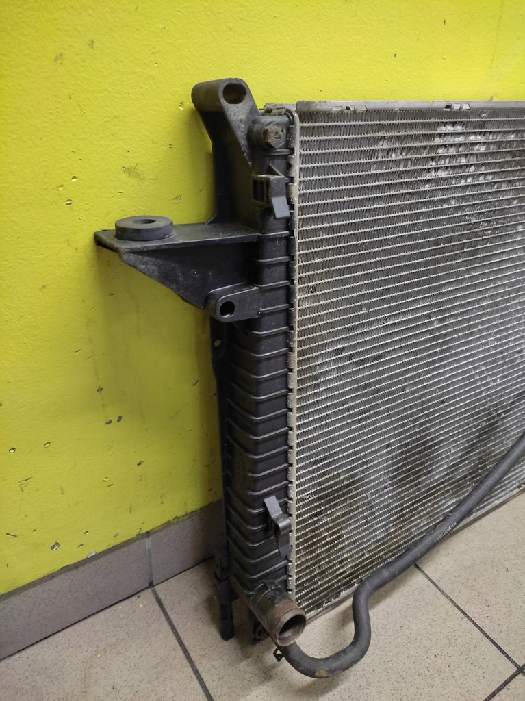 фото №8, Land rover discovery iii 2.7 v6 радіатор wody pcc500112