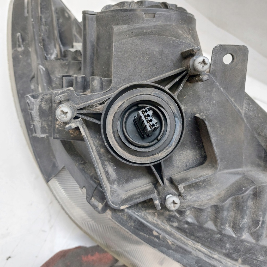 фото №13, Honda civic 8 viii sedan лампа ксенон левый перед