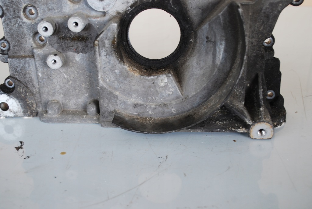 фото №5, Корпус захист вала audi a8 d2 4.2 077103153h