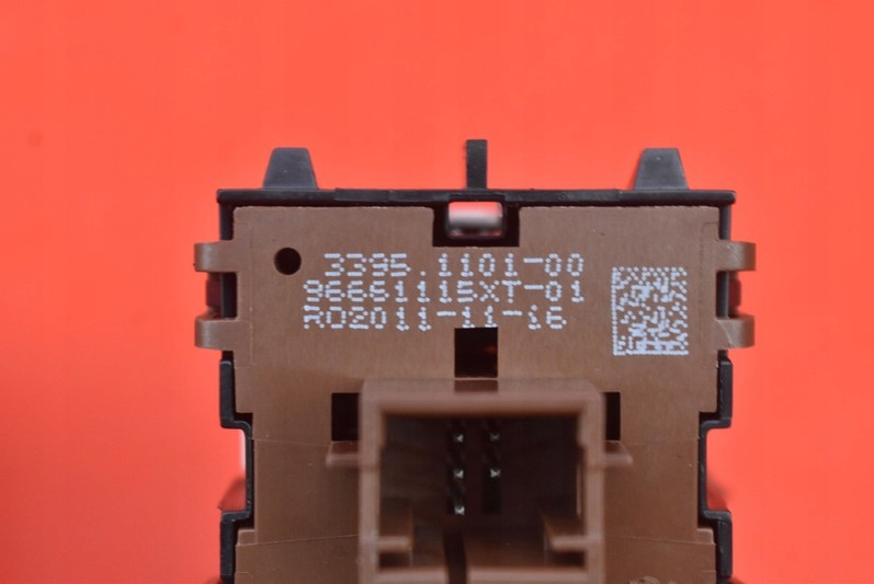 фото №8, Выключатель переключатель head up 96661115xt-01 peugeot 508 1 i 10-18