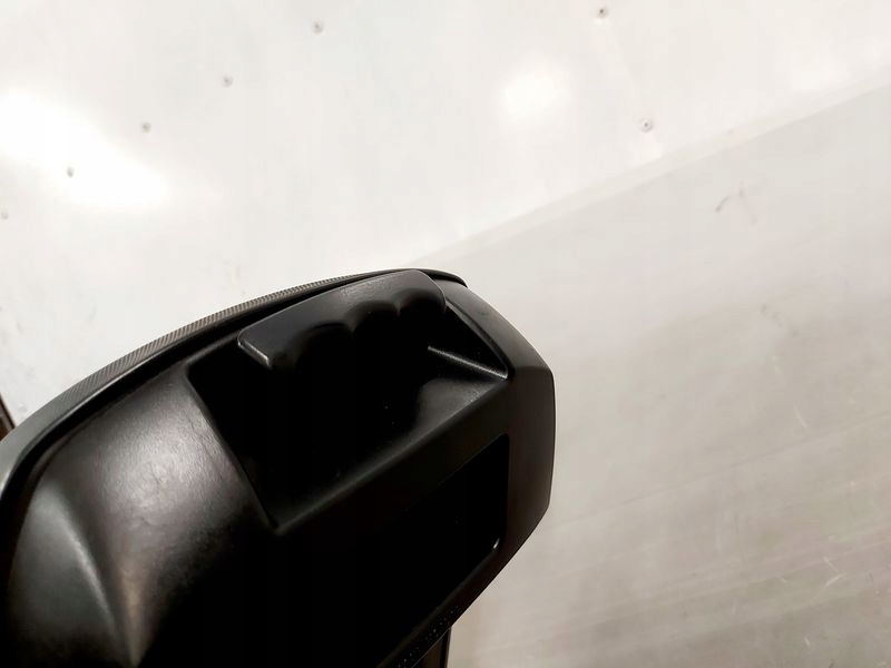 фото №15, Mitsubishi endeavor тунель середній підлокітник