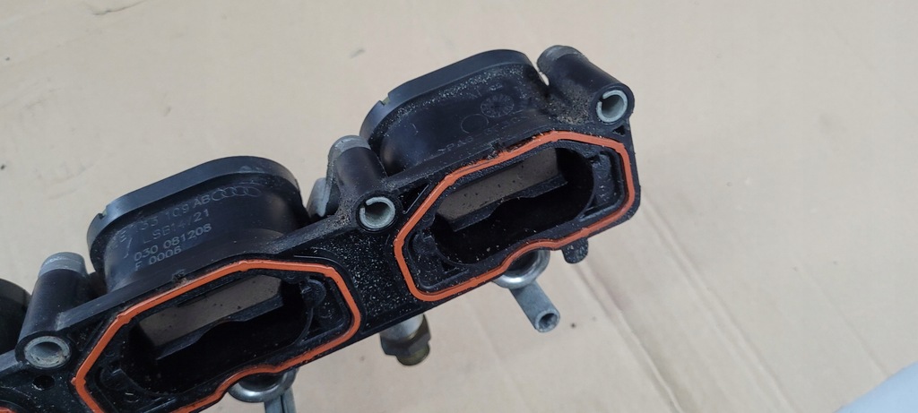 фото №10, S4 b8 a4 коллектор всасывающий 3.0 tfsi cak левый 06e133109ab