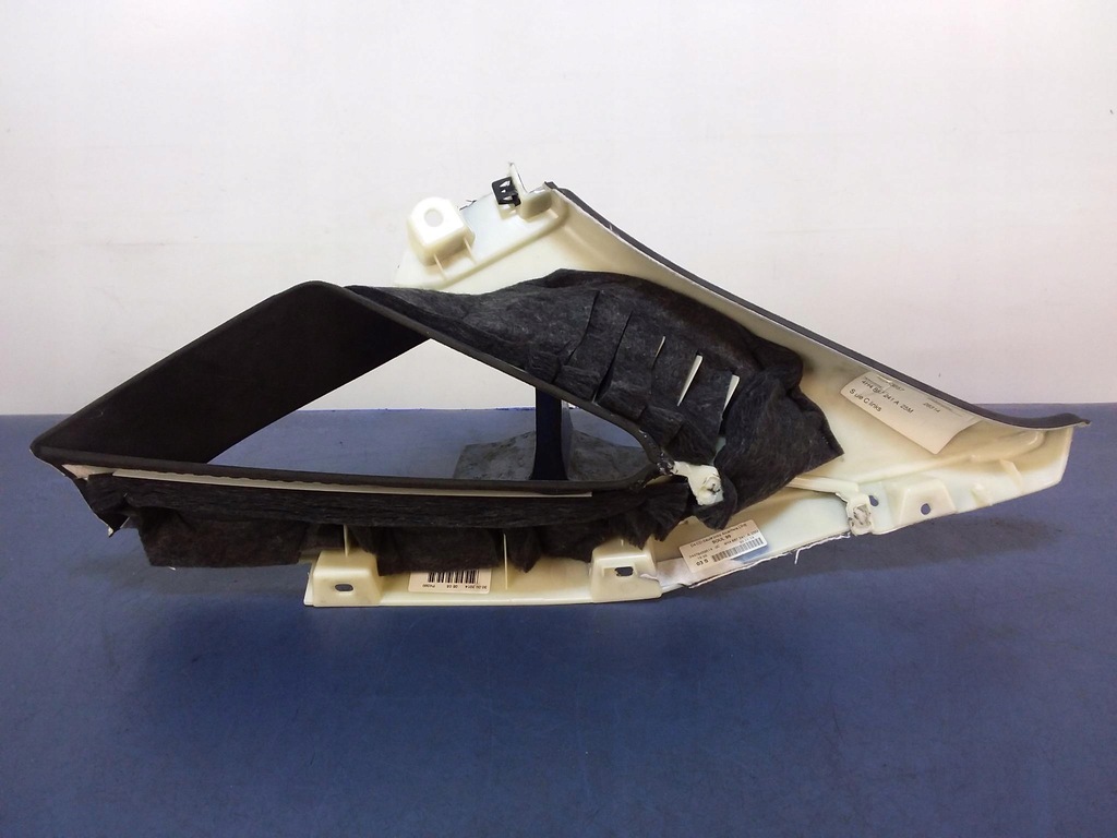 фото №4, Audi a8 d4 long защита стойка c левая alcantara