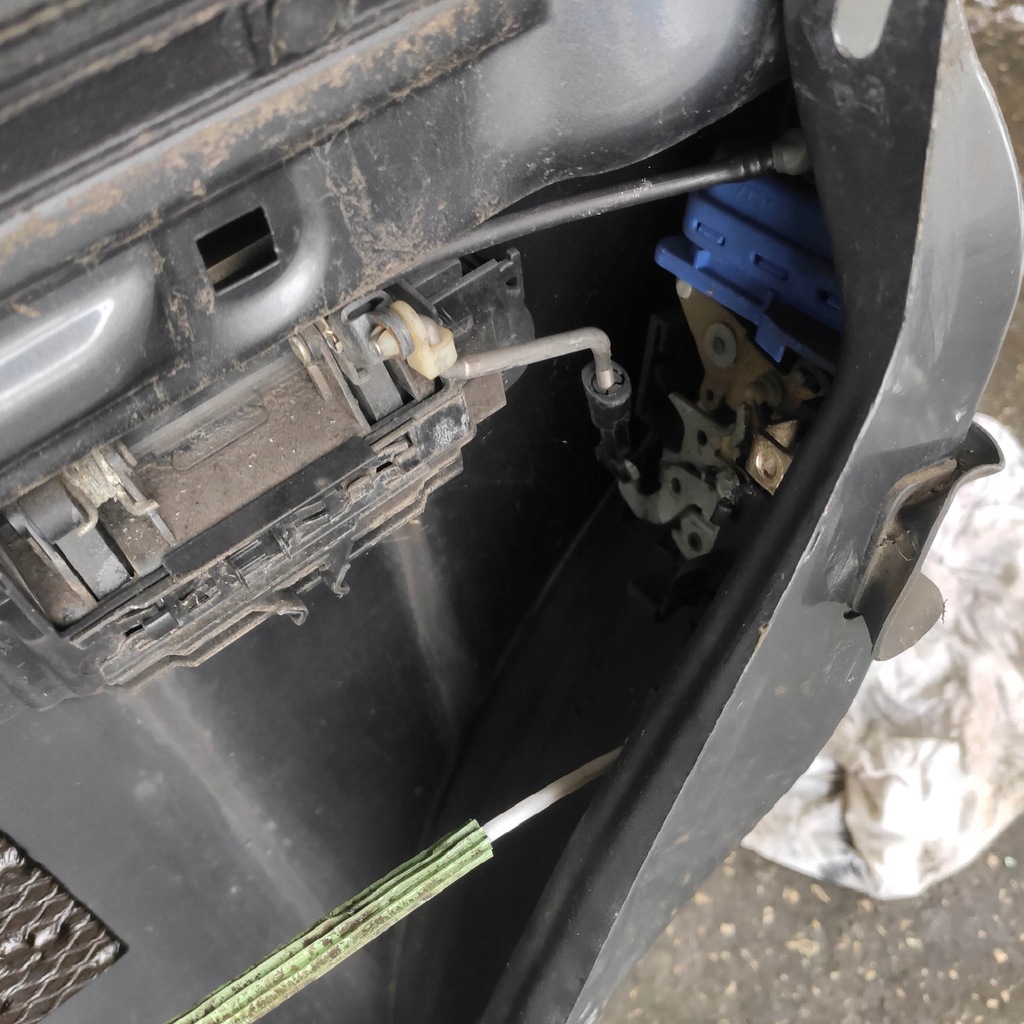 фото №7, Двері праве правий задня задні audi a3 8l fl